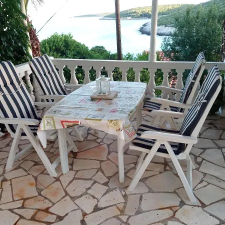 Apartment Sliskovic Vis